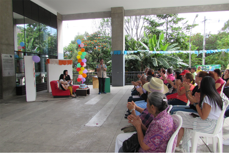 parque biblioteca